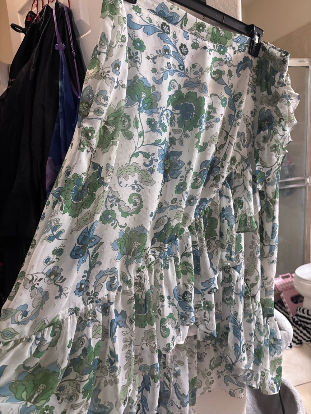 Vince Camuto White Skirt with Green & Blue Floral Asymmetrical Ruffles
